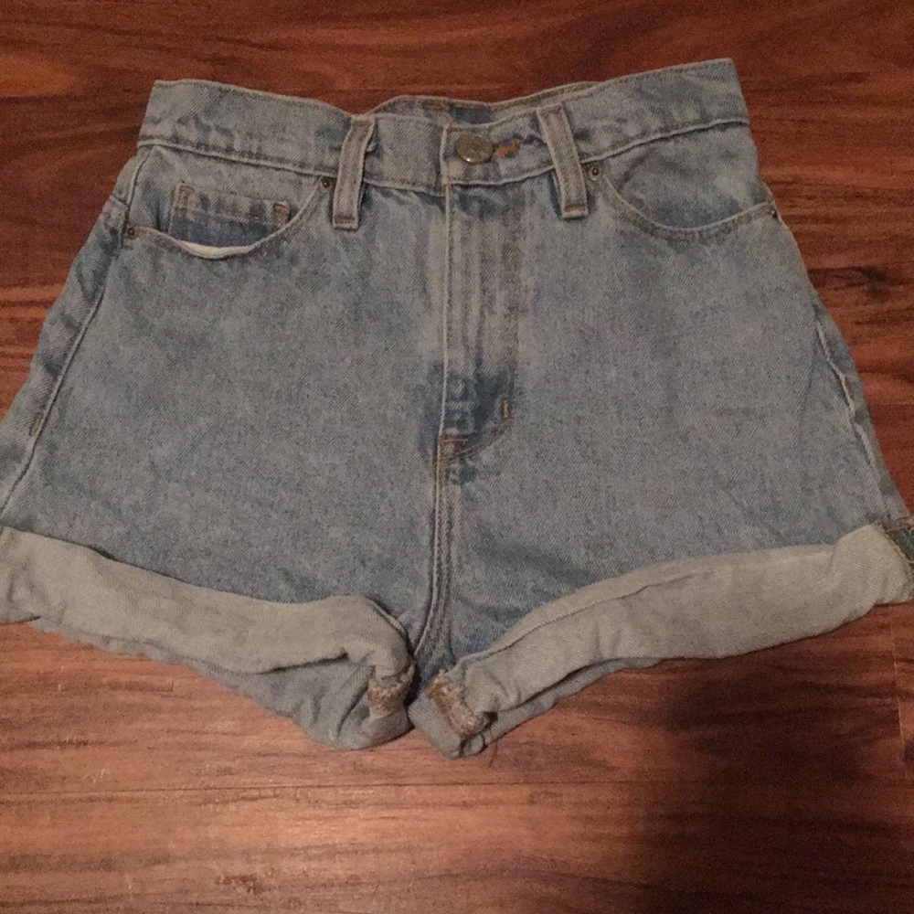urban outfitters mom shorts